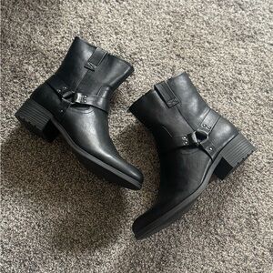 Frye & Co. Elodie black motorcycle boots women’s 11